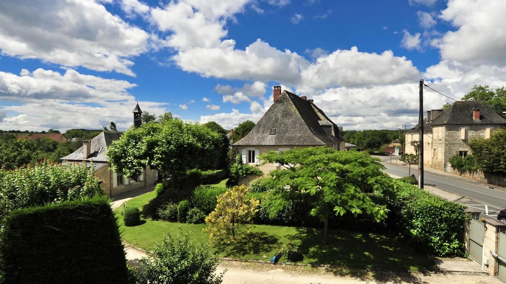 Auberge D'Ici Et D'Ailleurs Cressensac-Sarrazac